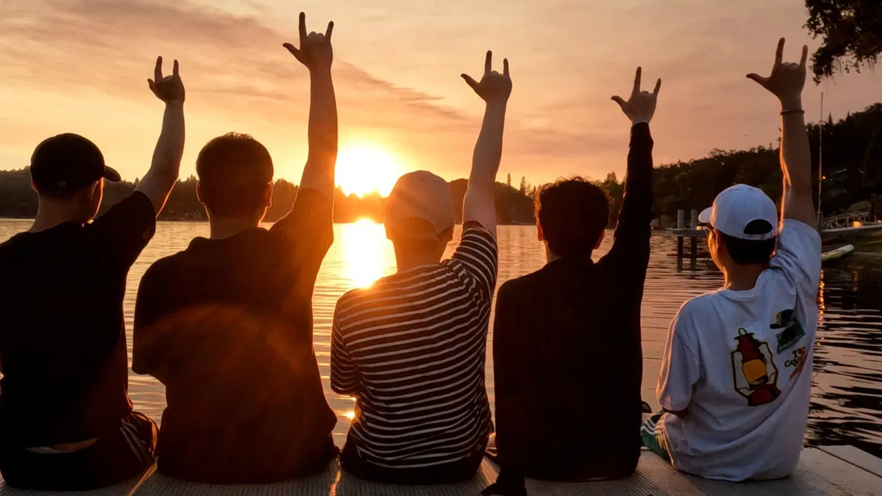 I Cross the Sea with You backdrop