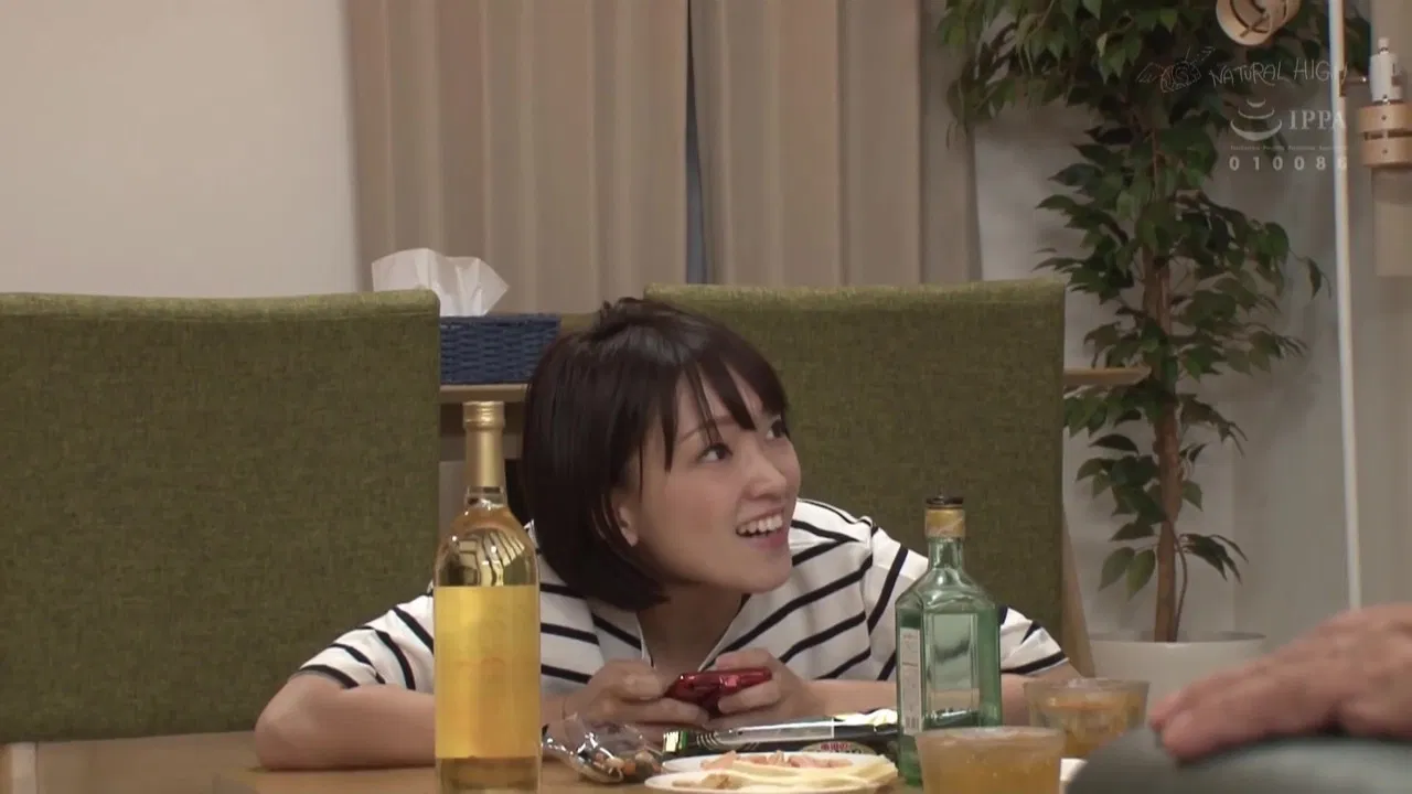 Even though her family is around, she secretly inserts her uncle’s cock while sitting on his lap and lets him creampie her backdrop