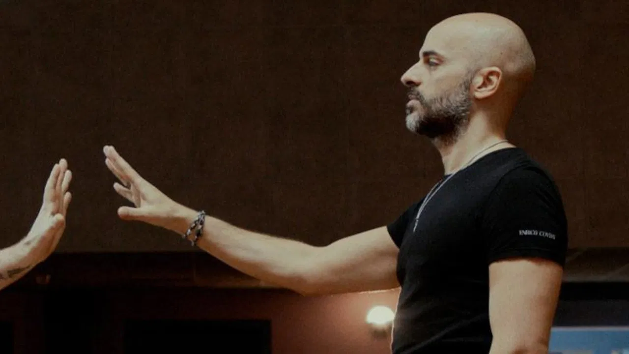 Docile bodies backdrop