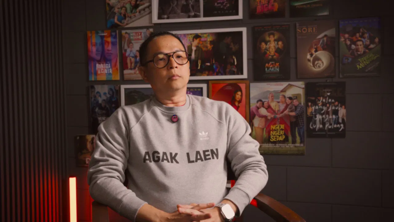 Beyond the Screen : Reality of Indonesia Film Industry backdrop