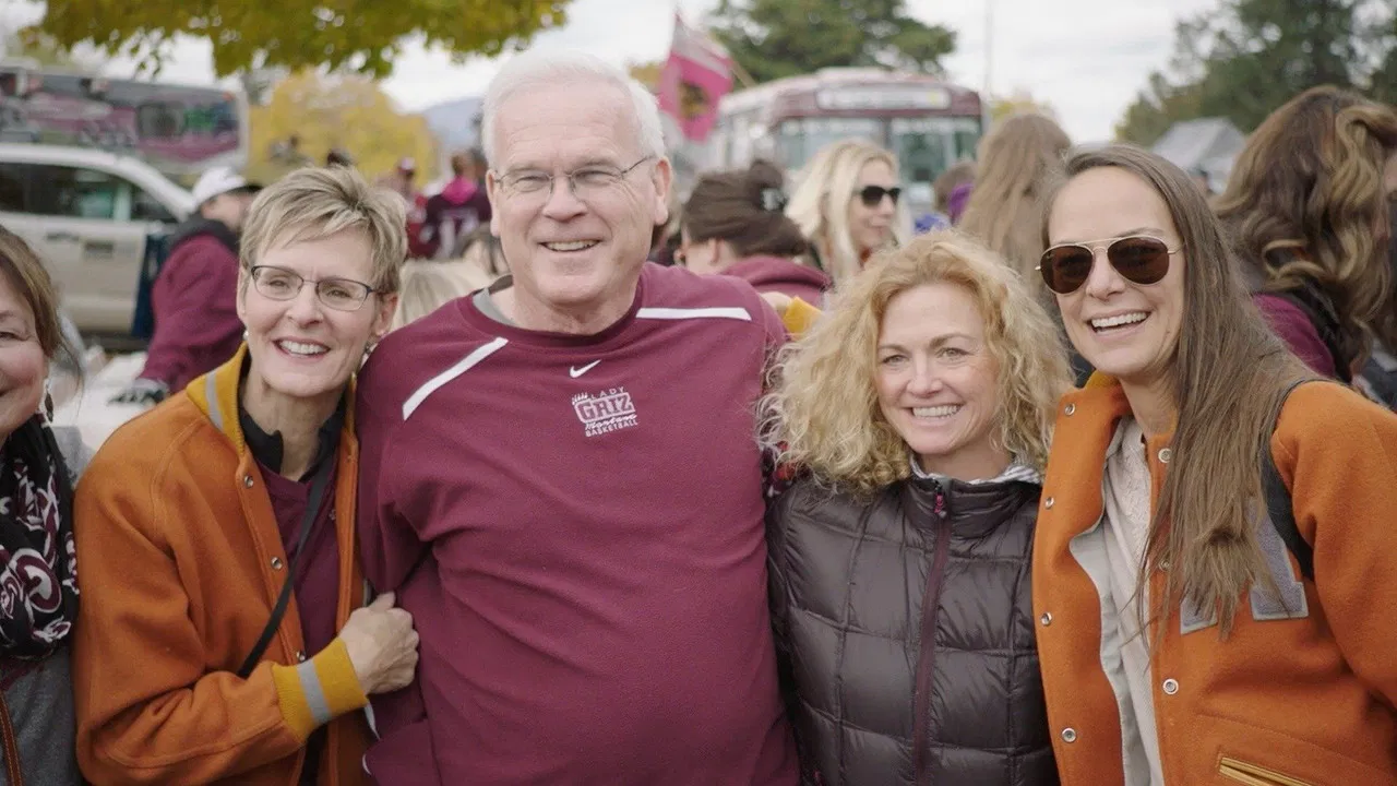 The House That Rob Built backdrop