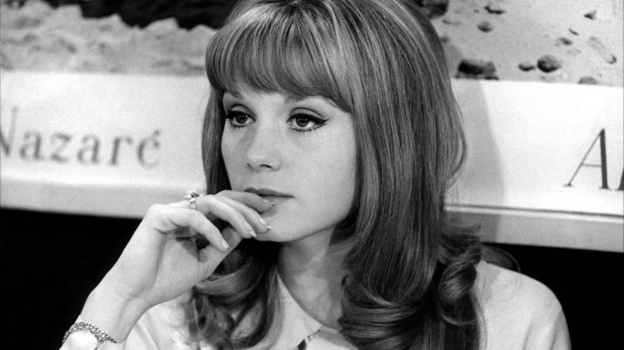 Françoise Dorléac, de L'Homme de Rio aux Demoiselles de Rochefort backdrop