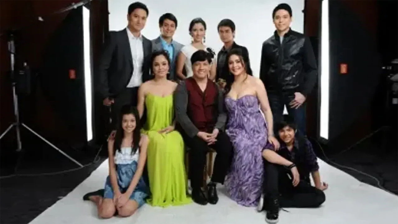 Mula Sa Puso backdrop