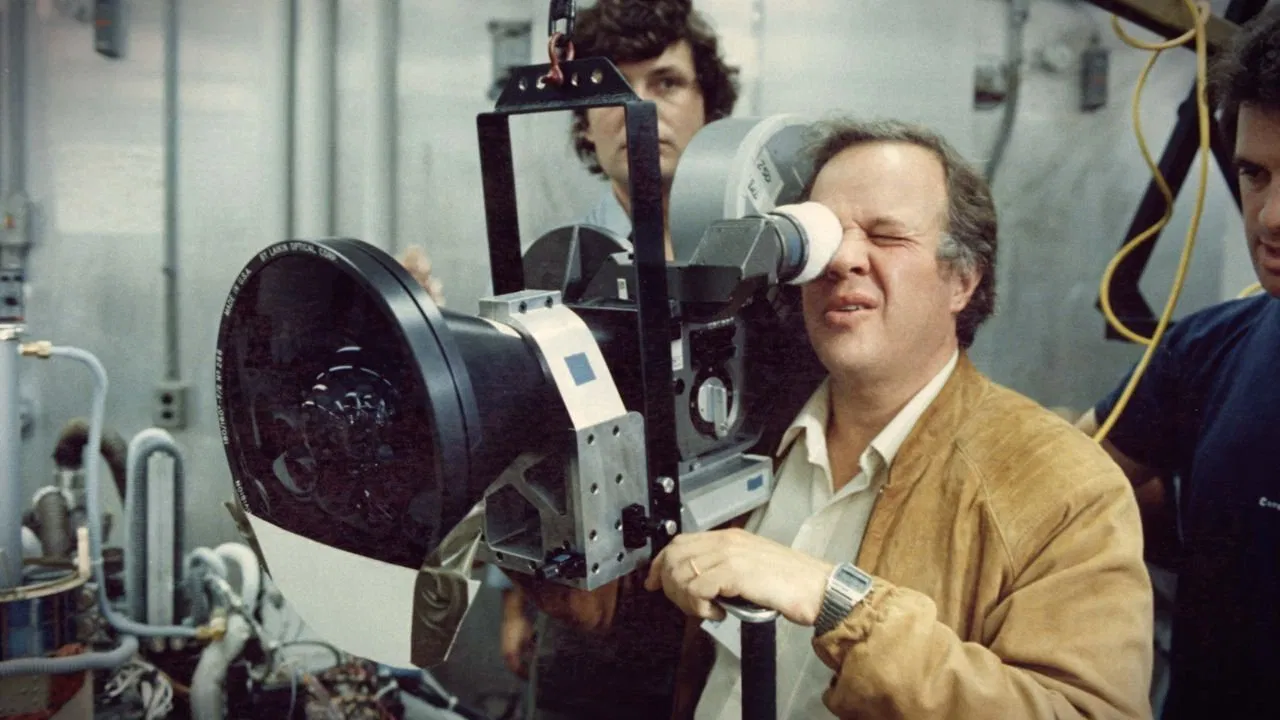 Trumbull Land backdrop