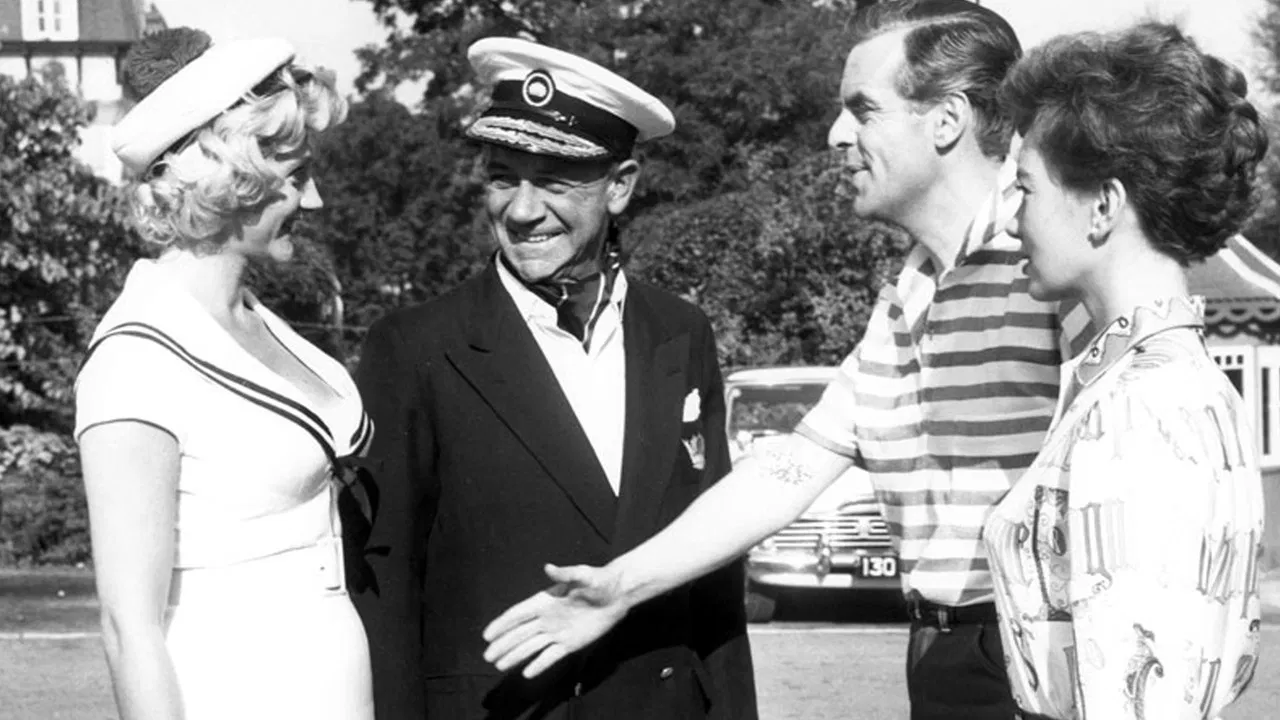 Double Bunk backdrop