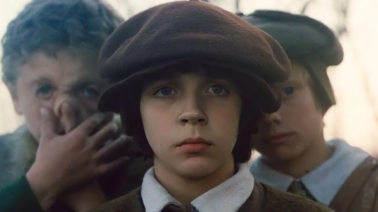 Philipp Traum backdrop