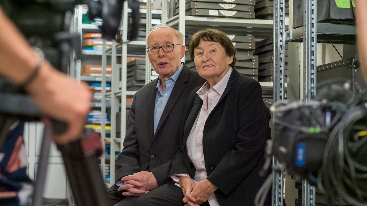 Come With Me to the Cinema – The Gregors backdrop