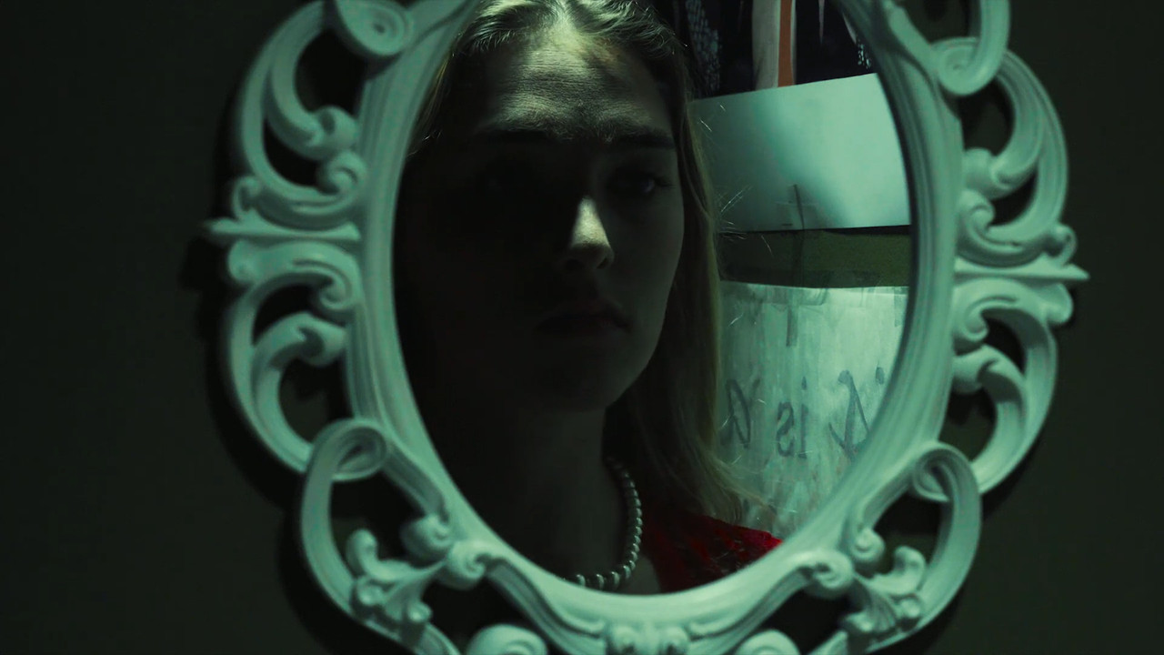 Pearls of Wisdom backdrop