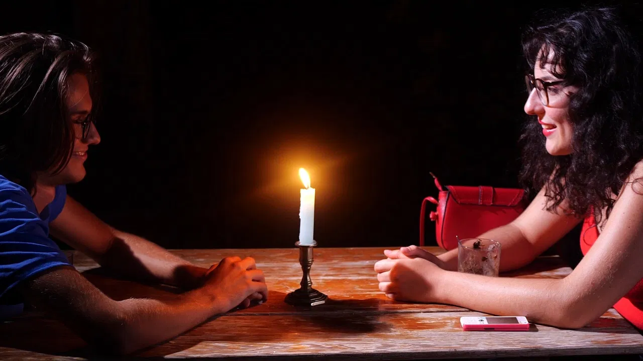 La piscine de tapenade backdrop