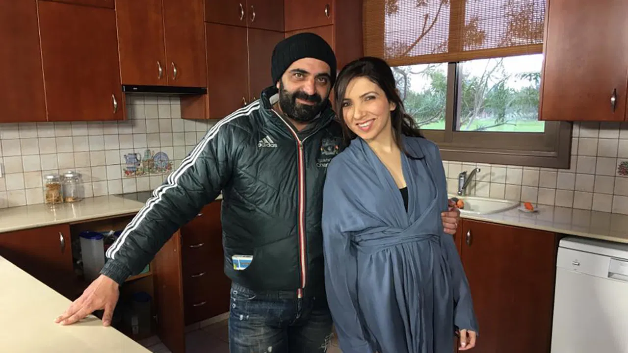 Βρέχει έρωτα backdrop