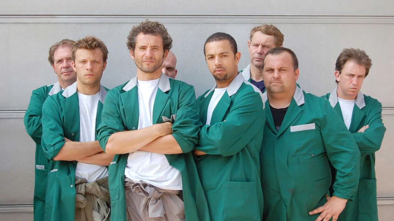 Une chaîne pour deux backdrop