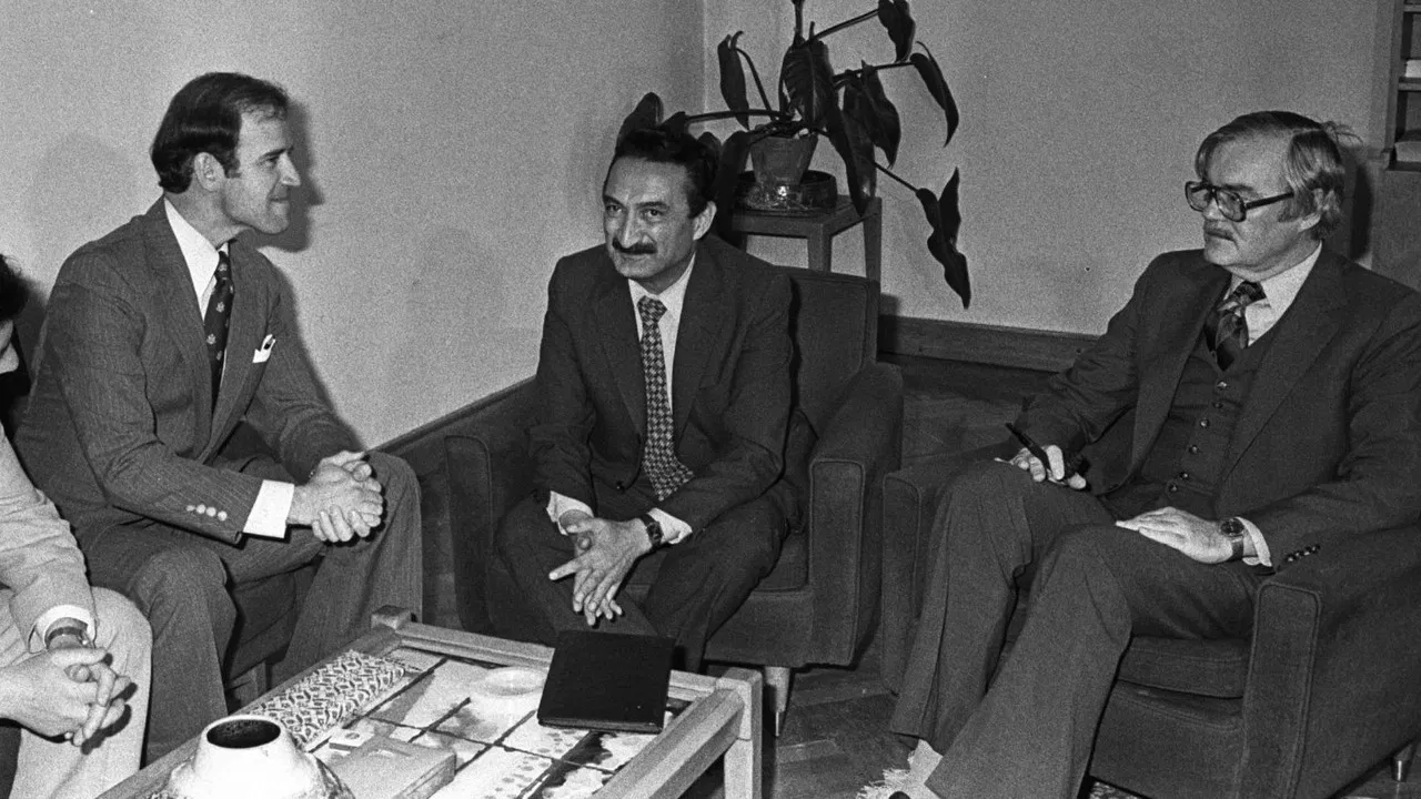 12 September: Footsteps of Coup backdrop