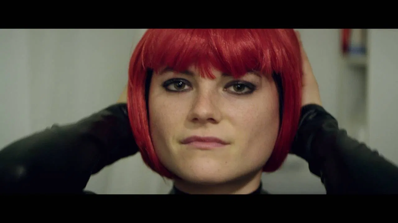 The Squealing Game backdrop