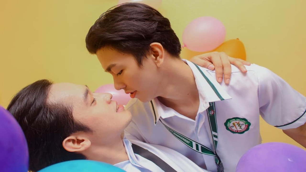 Between Us The Series backdrop