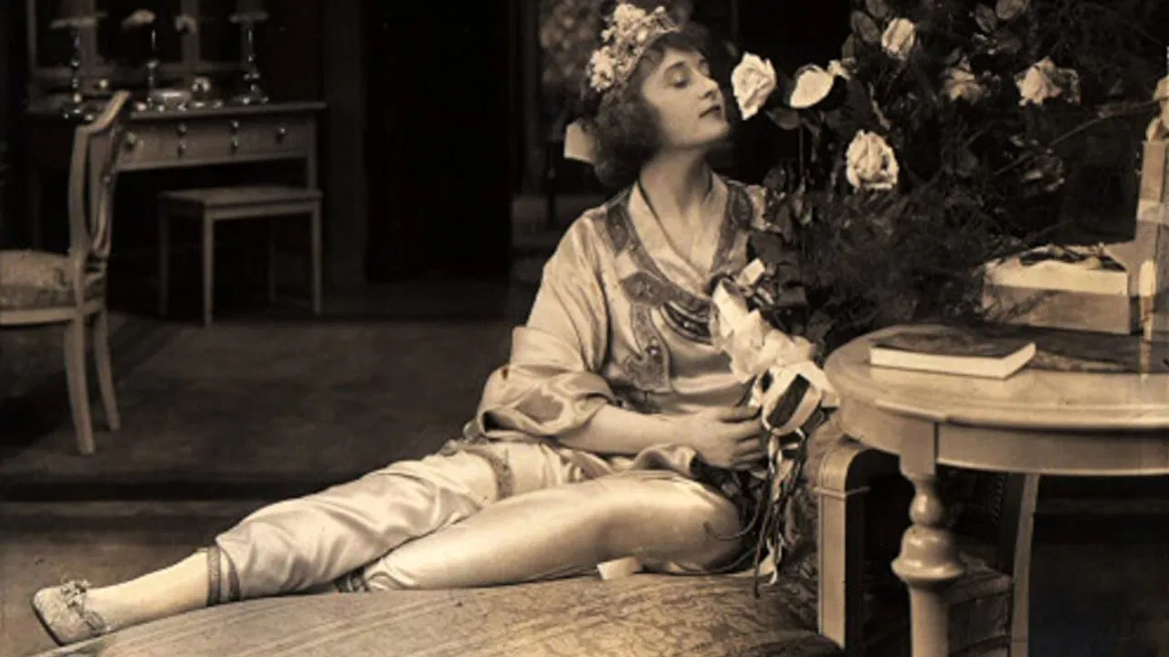 In Pursuit of Polly backdrop