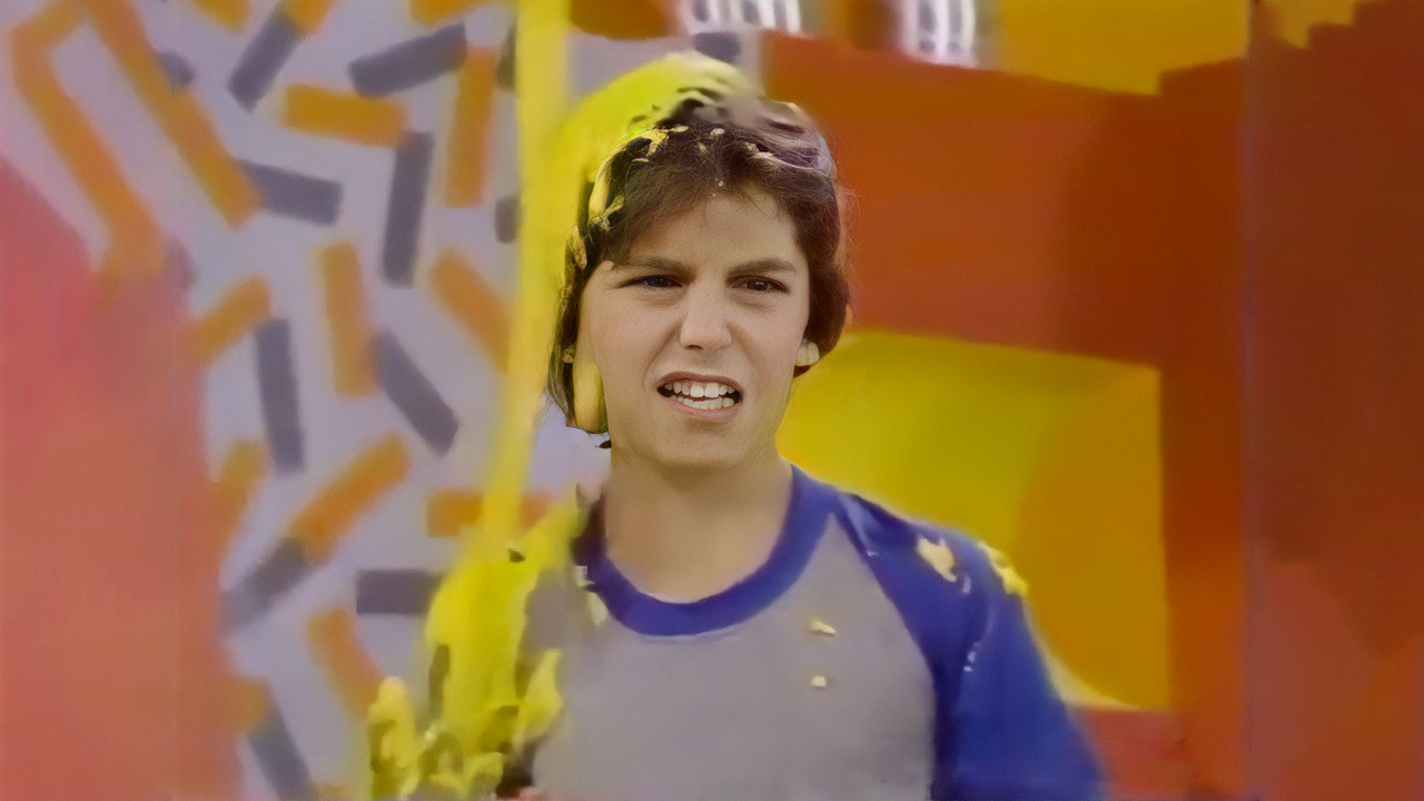 Don't Look Now! backdrop