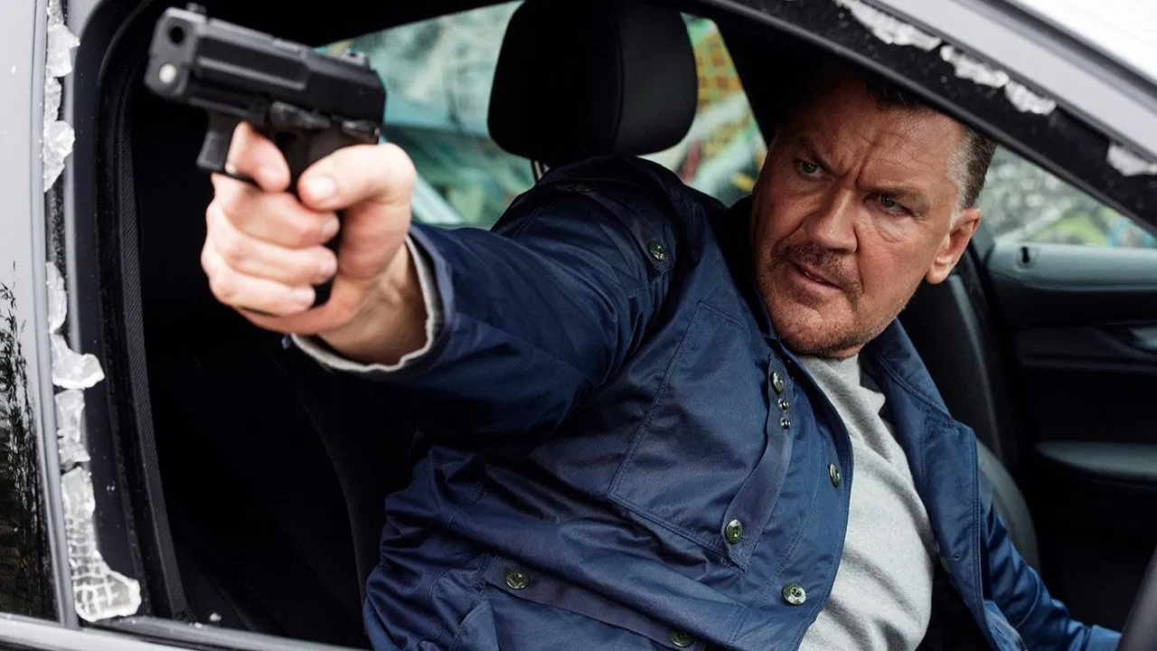 London Heist backdrop