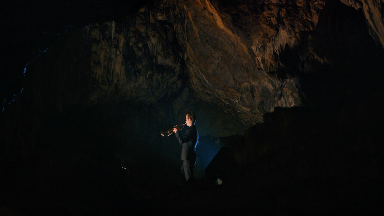 The Unanswered Ives - Wunderkind. Wall-Street-Gigant. Klangpionier backdrop