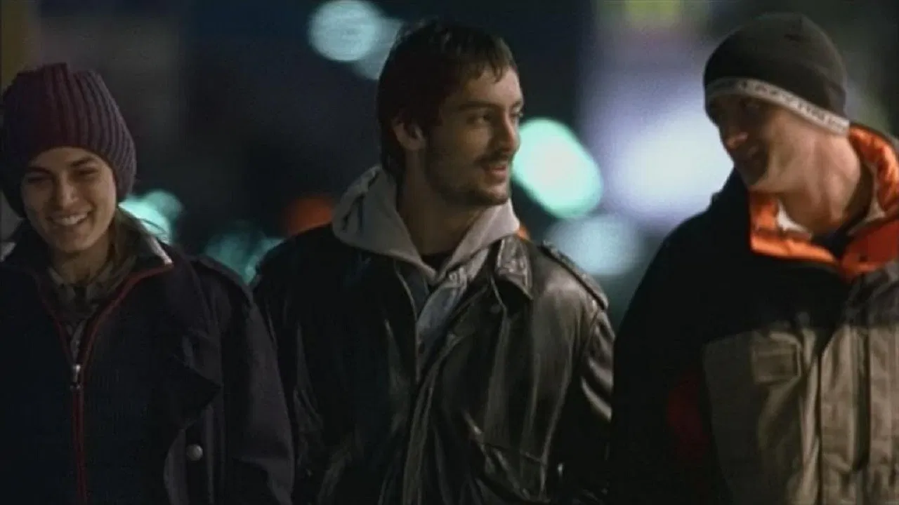 Fame Chimica backdrop