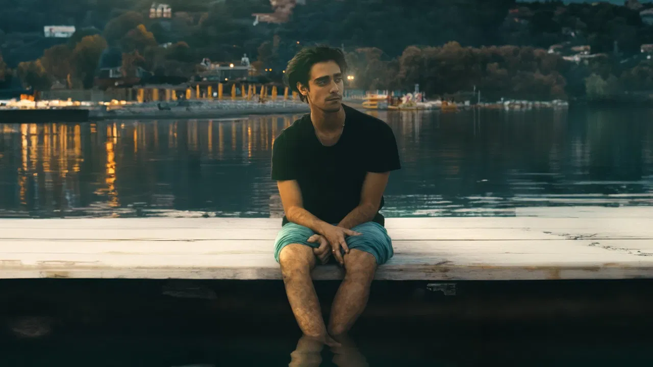 Fin qui tutto bene? backdrop