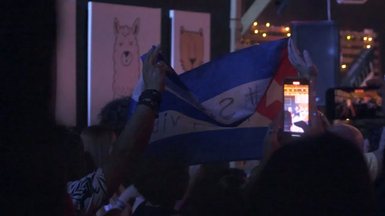 El Batería backdrop