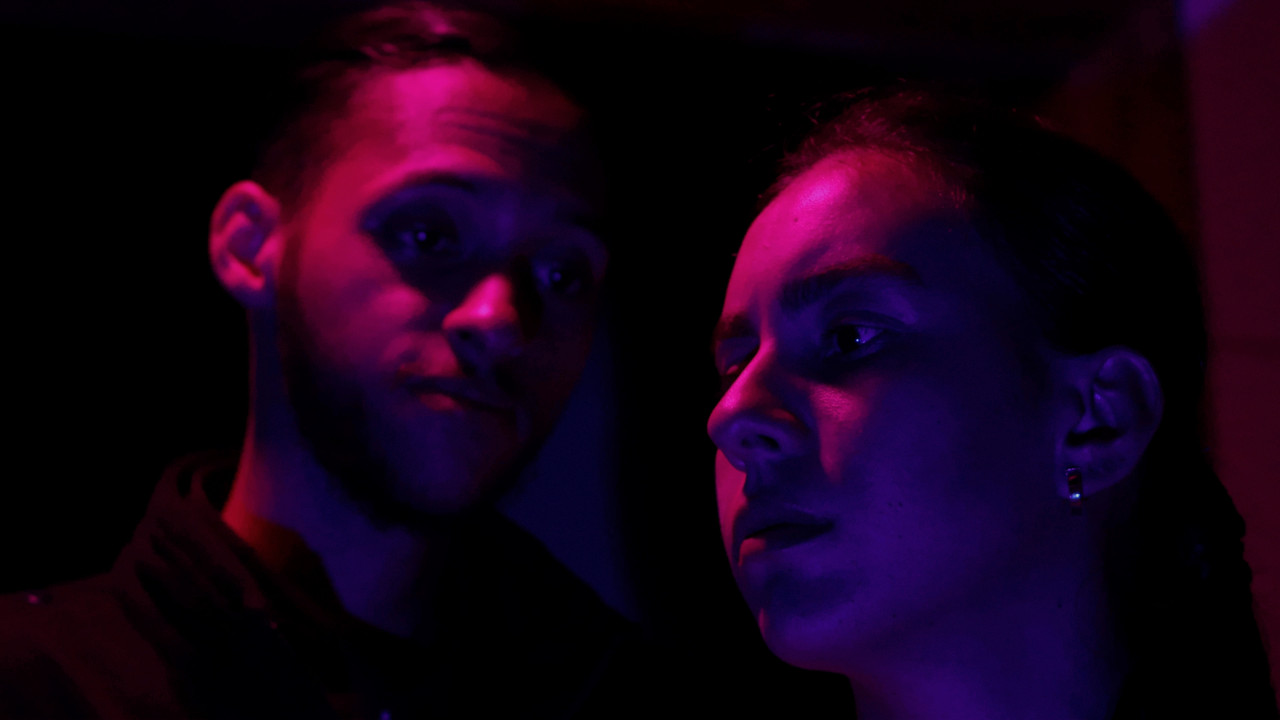 Dama Inerte backdrop