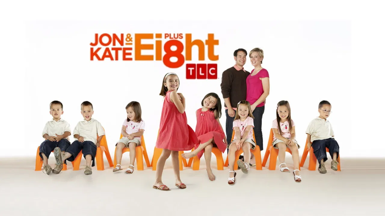 Jon & Kate Plus 8 backdrop