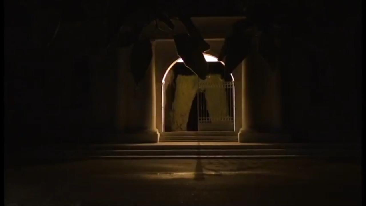 Lejos de este mundo backdrop