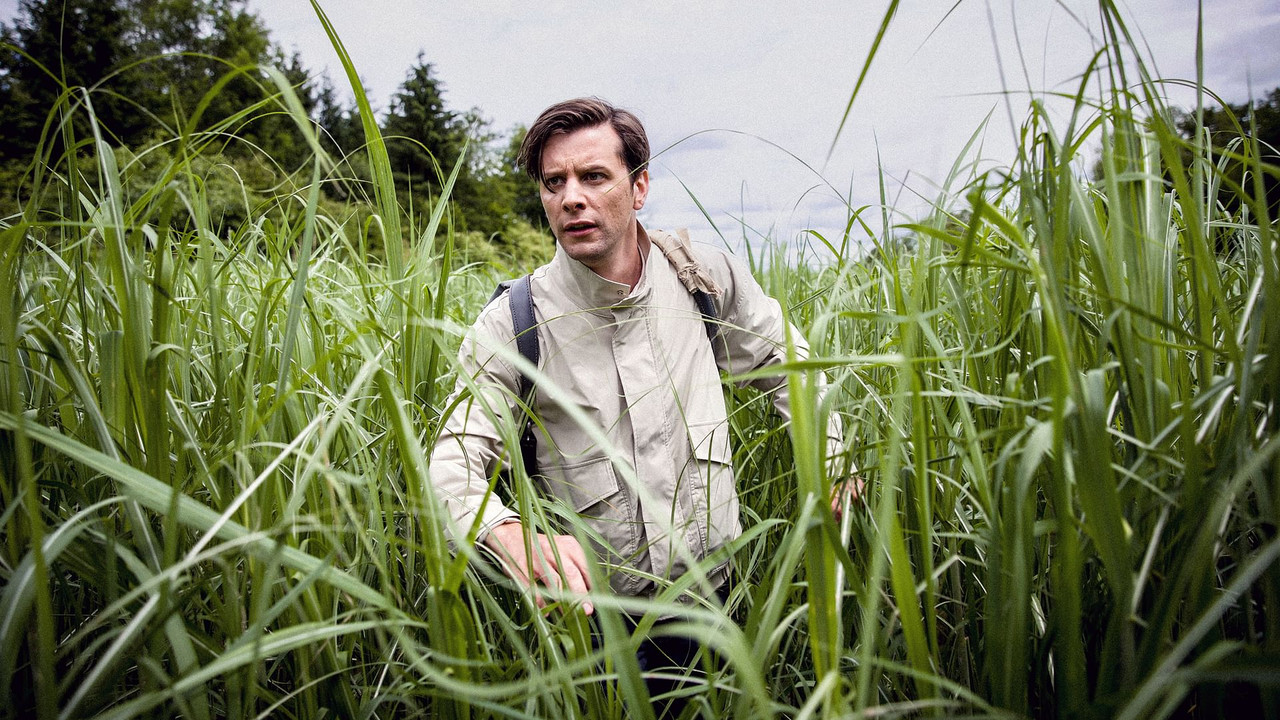 Europe's Deadliest Border: Czechoslovakia's Iron Curtain backdrop