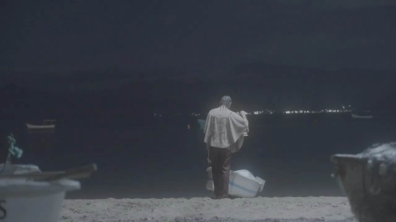 A Lua dos Beijos Silentes backdrop