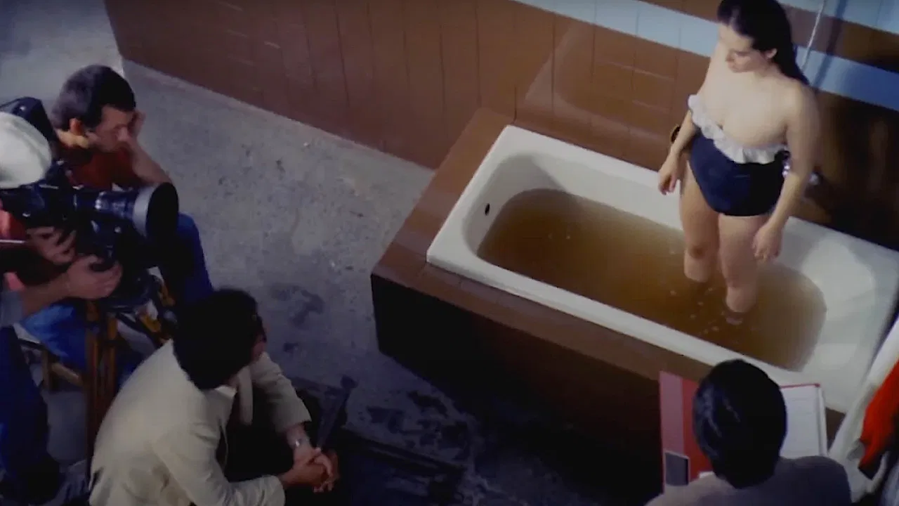 Aaahh Belinda backdrop