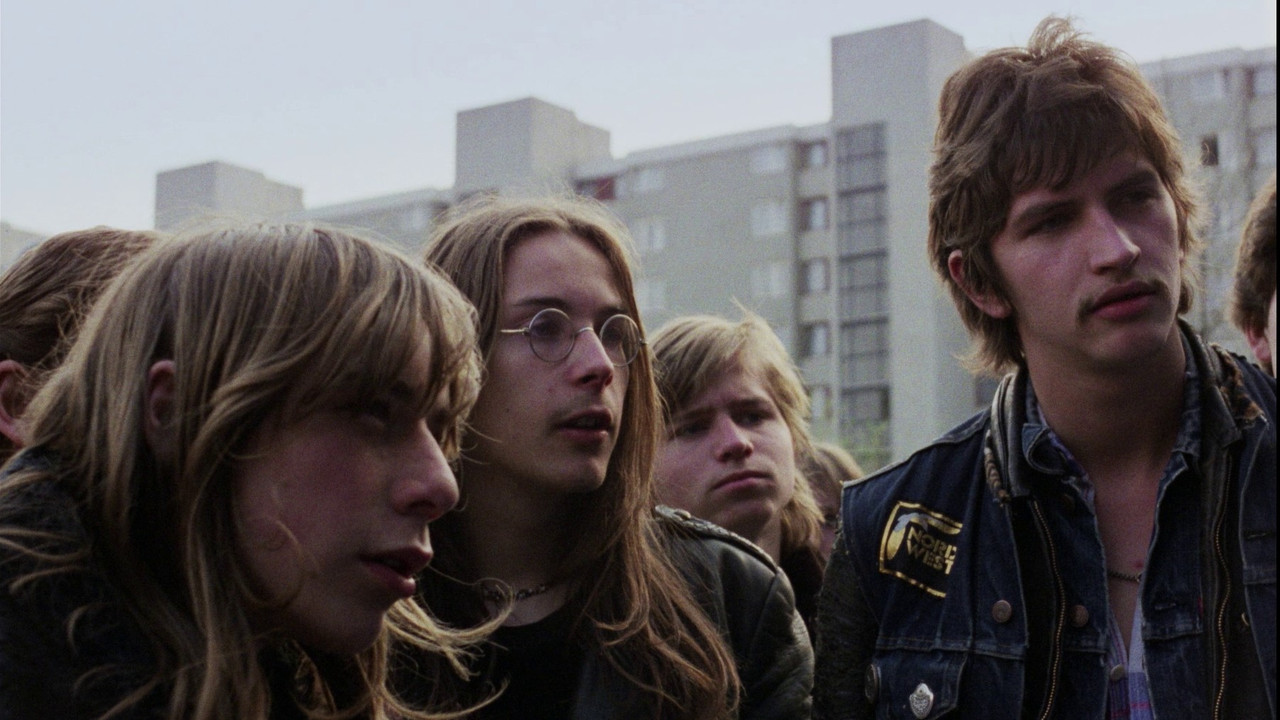 Knife in the Head backdrop