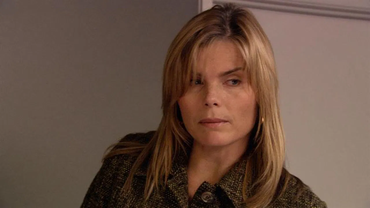 Between Truth and Lies backdrop