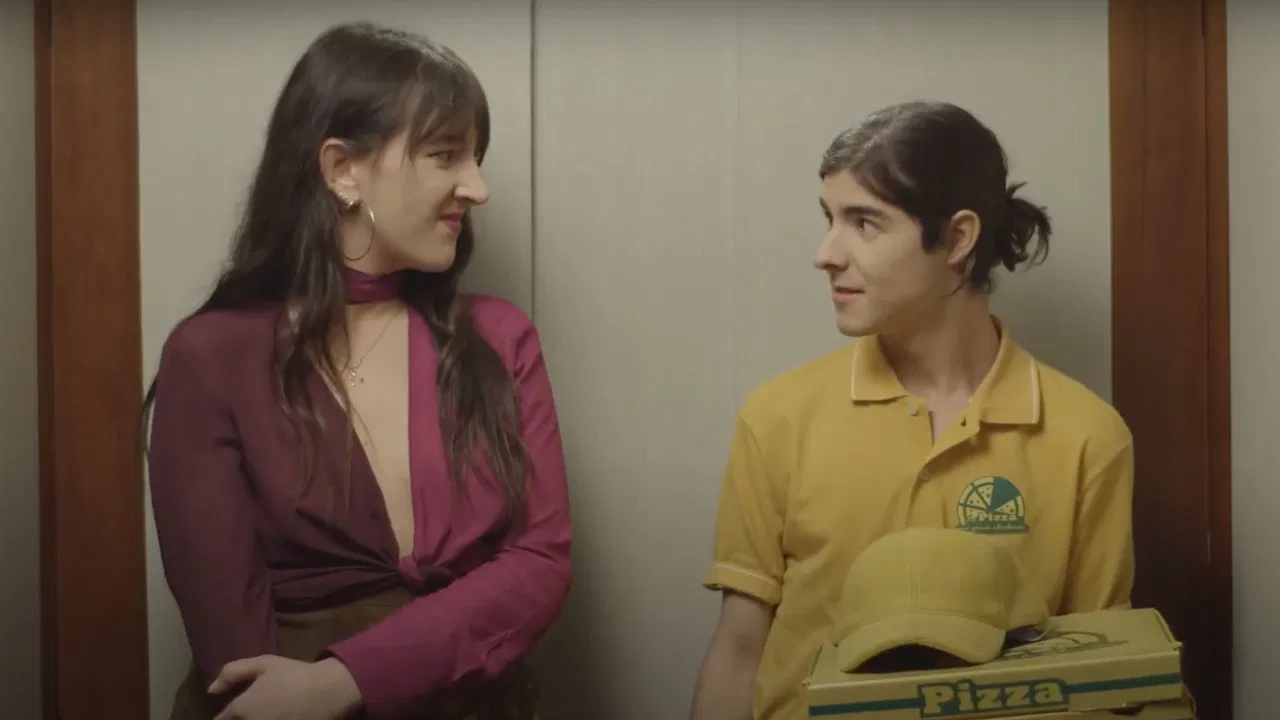 Ella    y Él backdrop