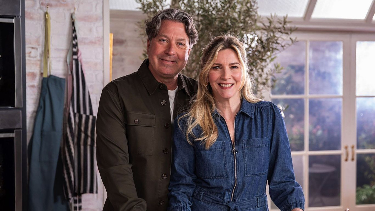 John and Lisa's Weekend Kitchen backdrop