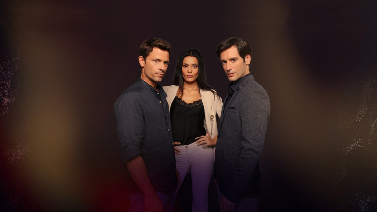 Μόλις Χθες backdrop