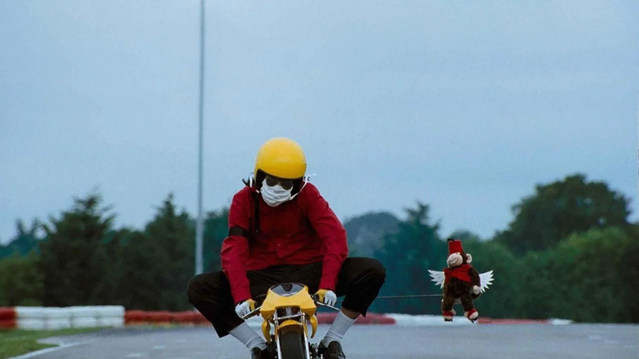 Mister Lonely backdrop