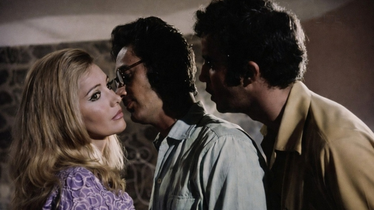 Pillow for Three backdrop