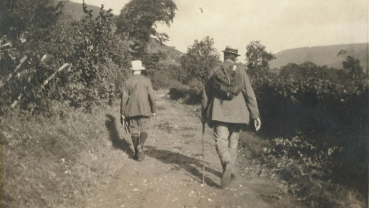 Holst and Vaughan Williams: Making Music English backdrop