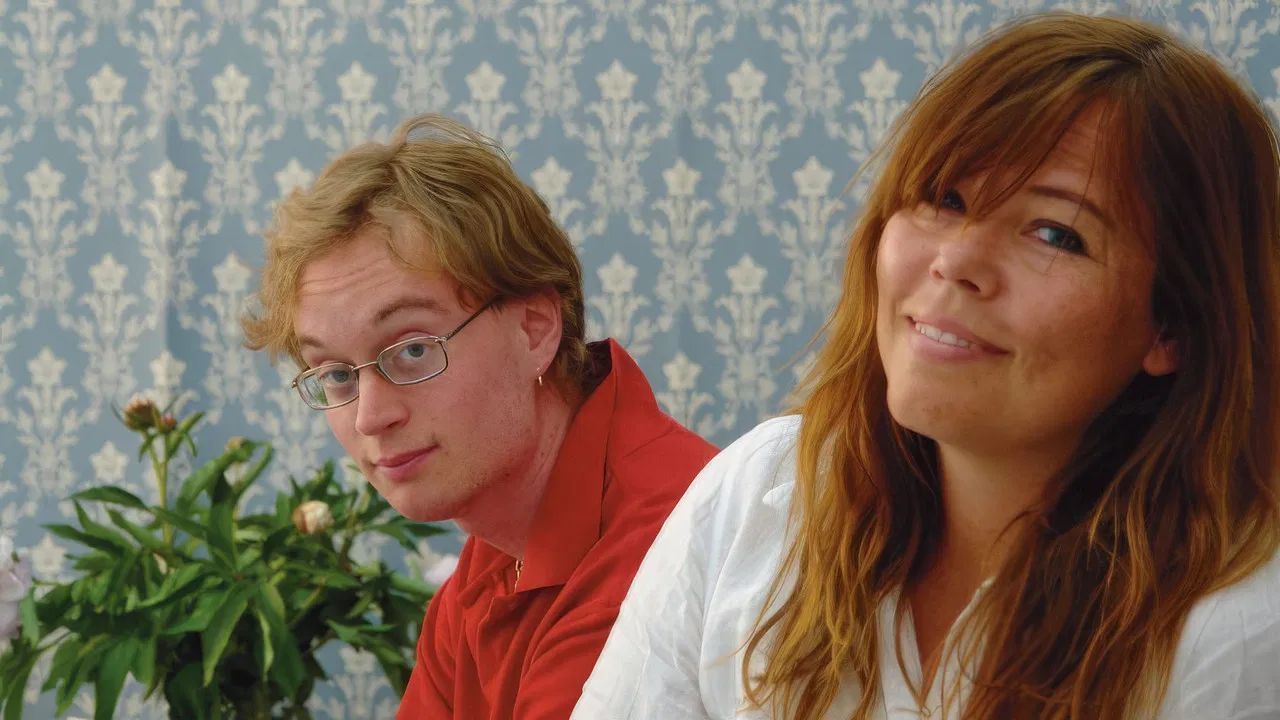 Bomber och granater, knivar och gafflar backdrop