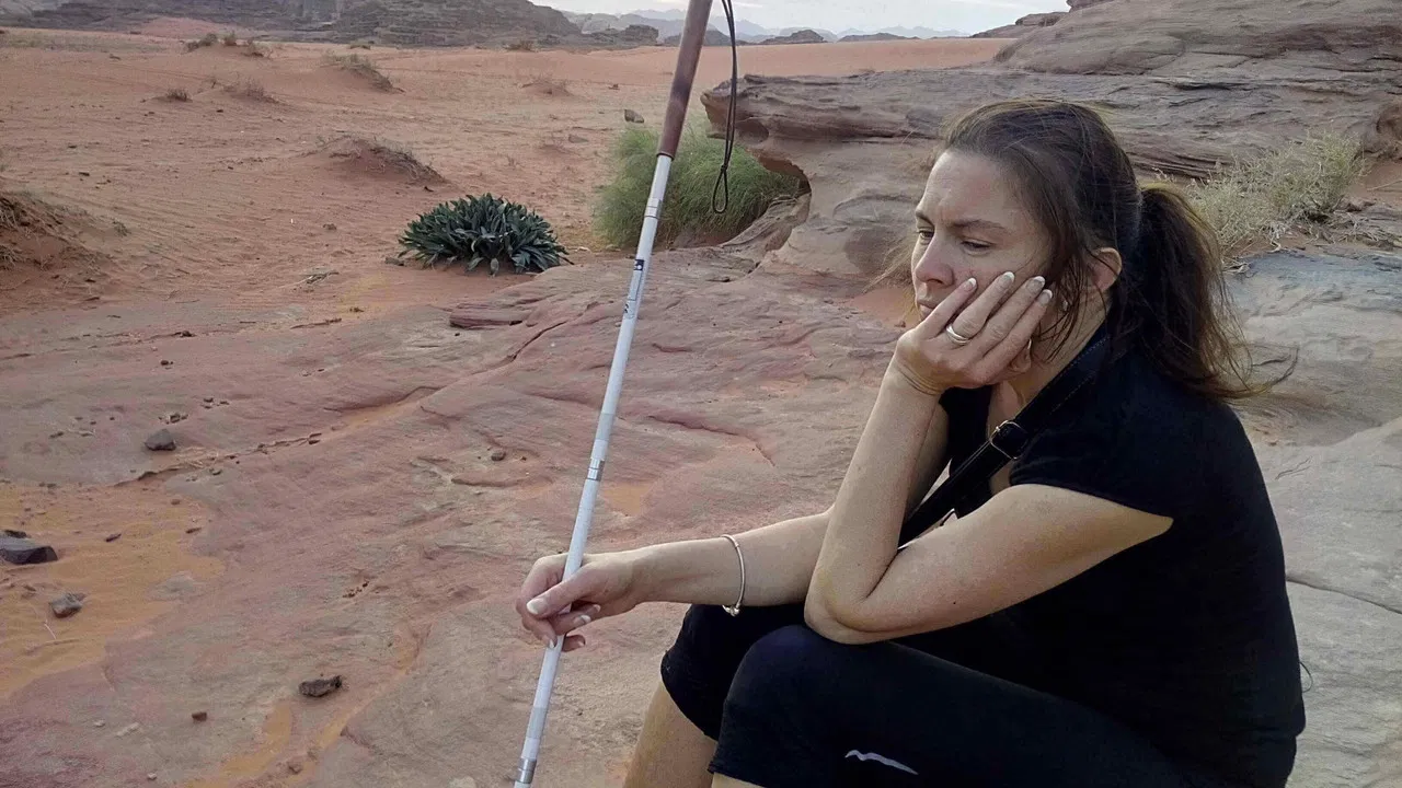 Those Who Dance in the Dark backdrop