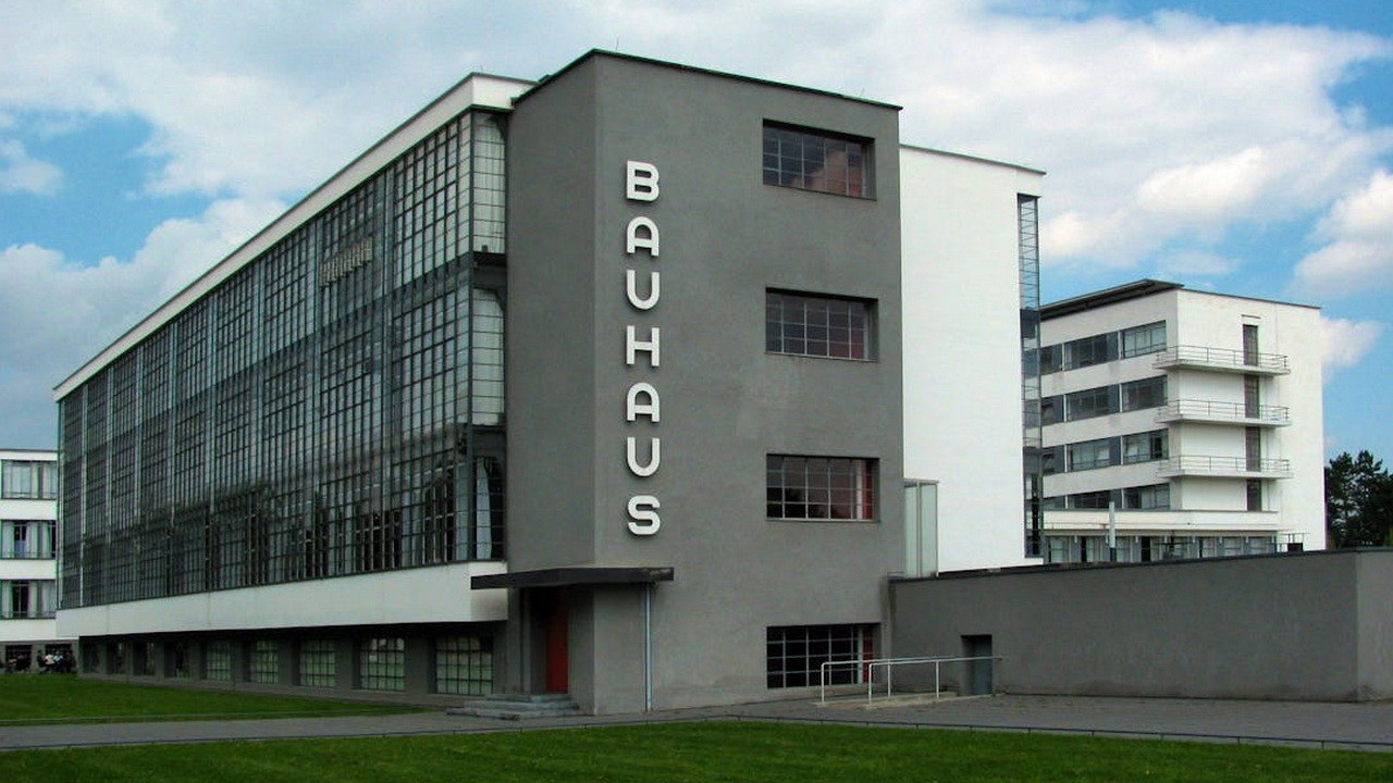 Bauhaus Spirit backdrop