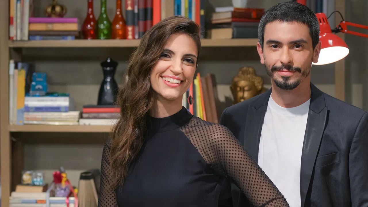 5 Looks: Trabalho backdrop