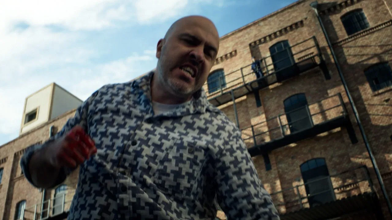 CELLA – Letöltendő élet backdrop