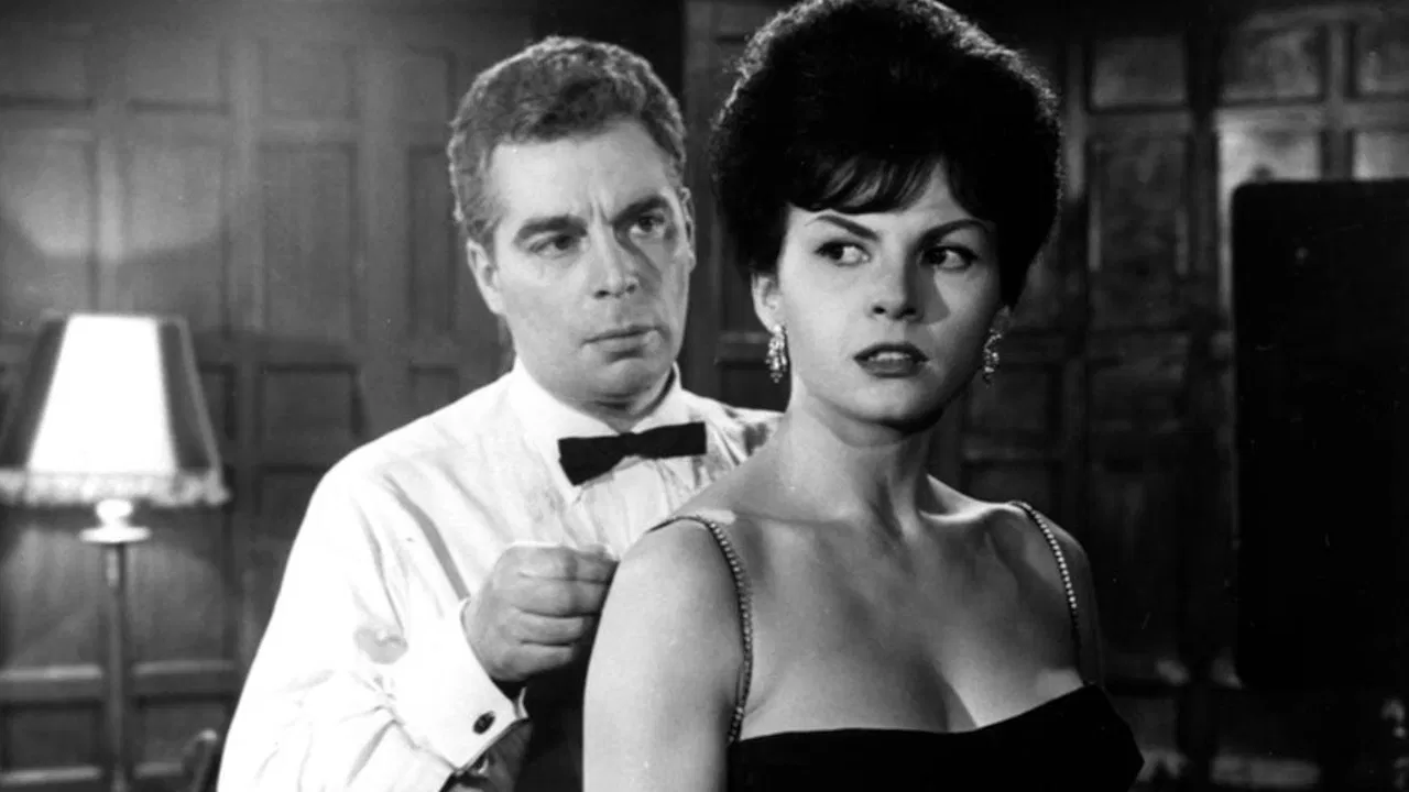 Solo for Sparrow backdrop