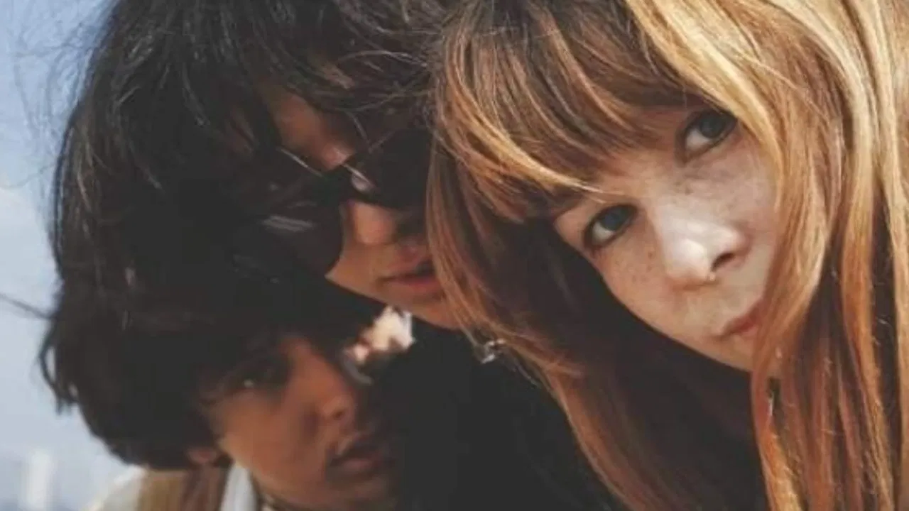 Os Mutantes backdrop