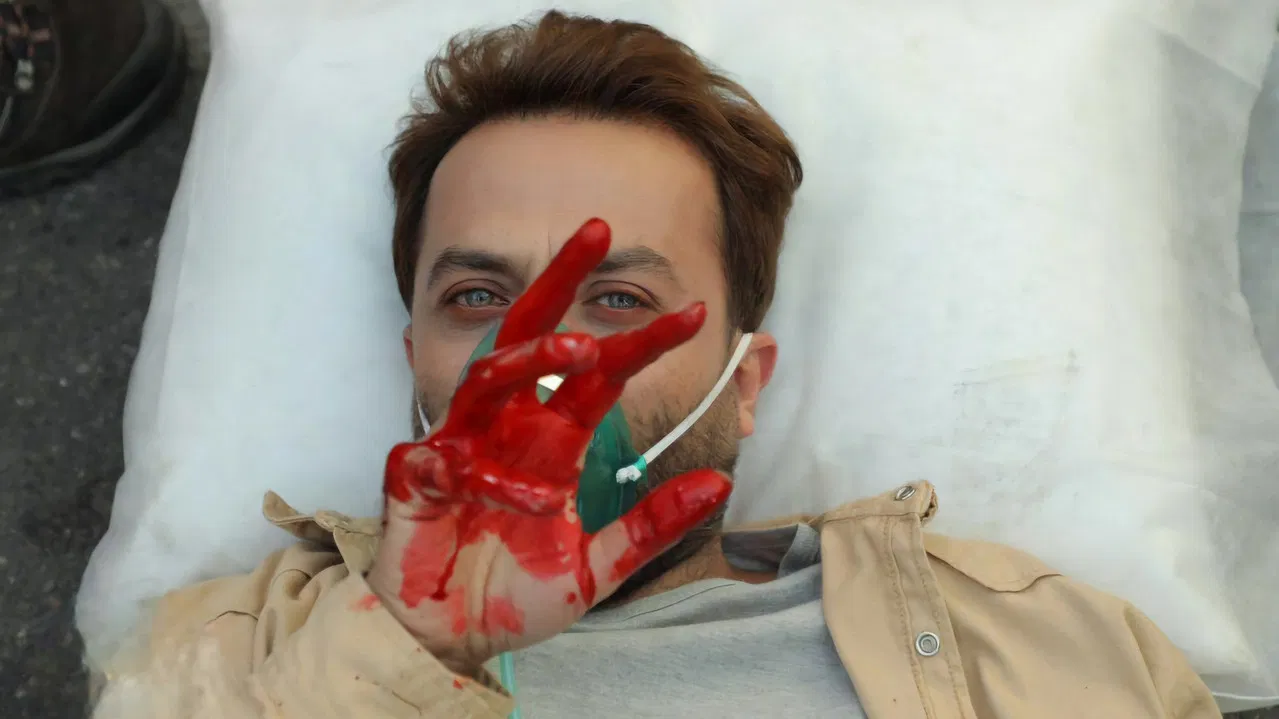 The Sixth Day backdrop