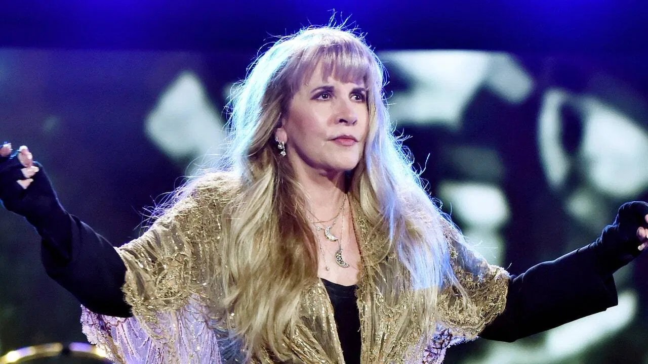 Stevie Nicks 24 Karat Gold The Concert backdrop