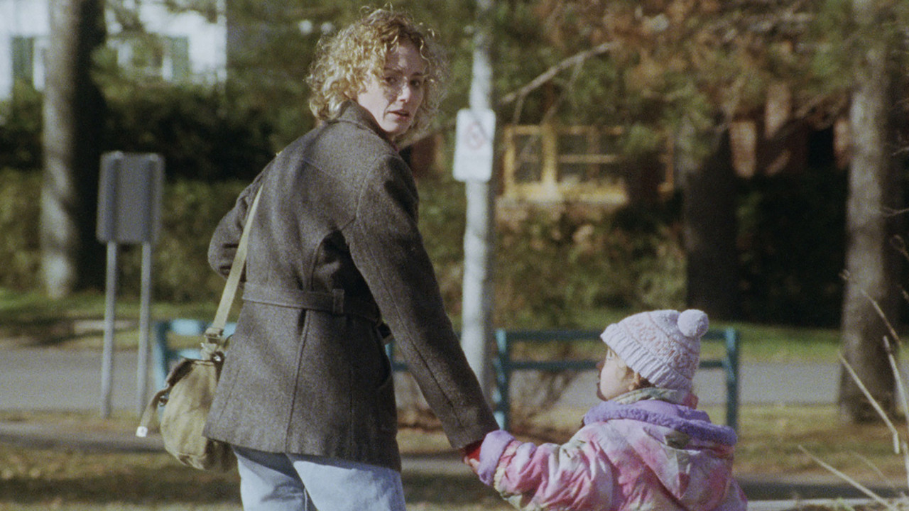 Brise glace (Broken Waters) backdrop