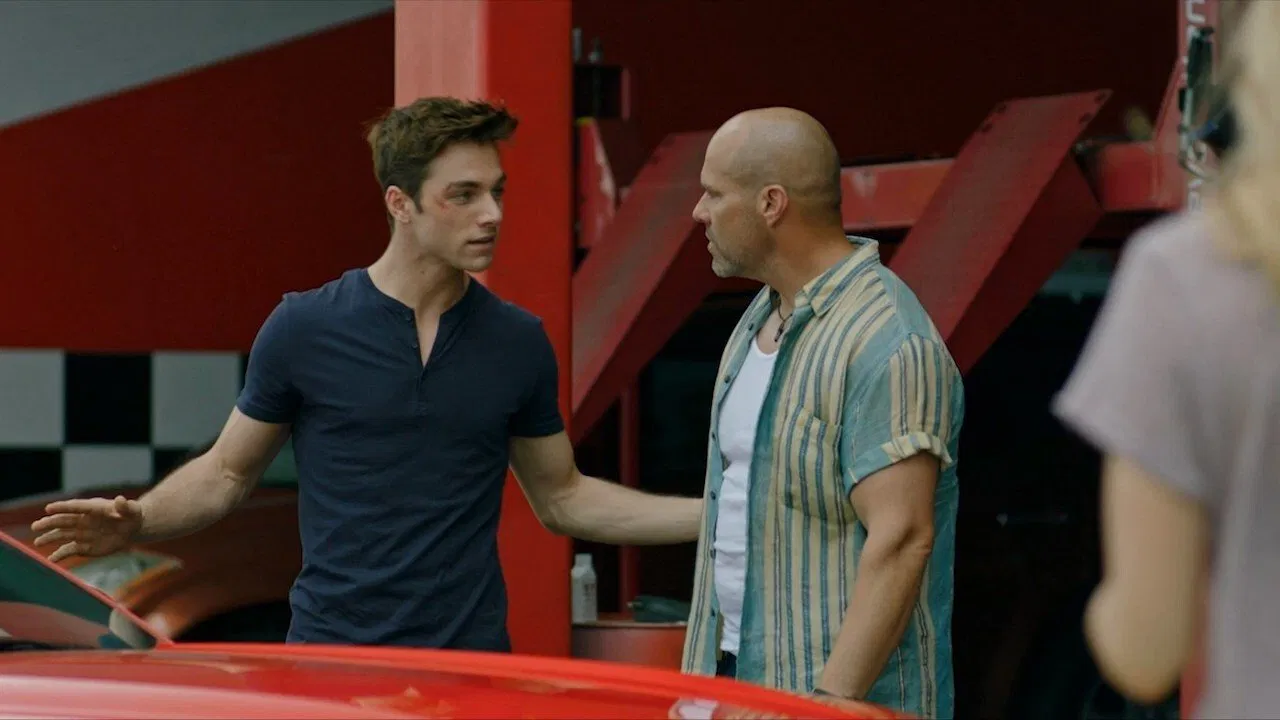 Attraction to Paris backdrop